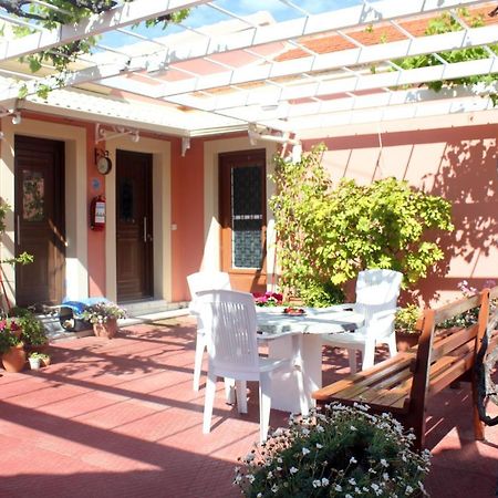 Theos Apartments Agios Stefanos Avliotes  Esterno foto