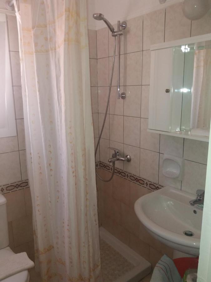 Theos Apartments Agios Stefanos Avliotes  Esterno foto