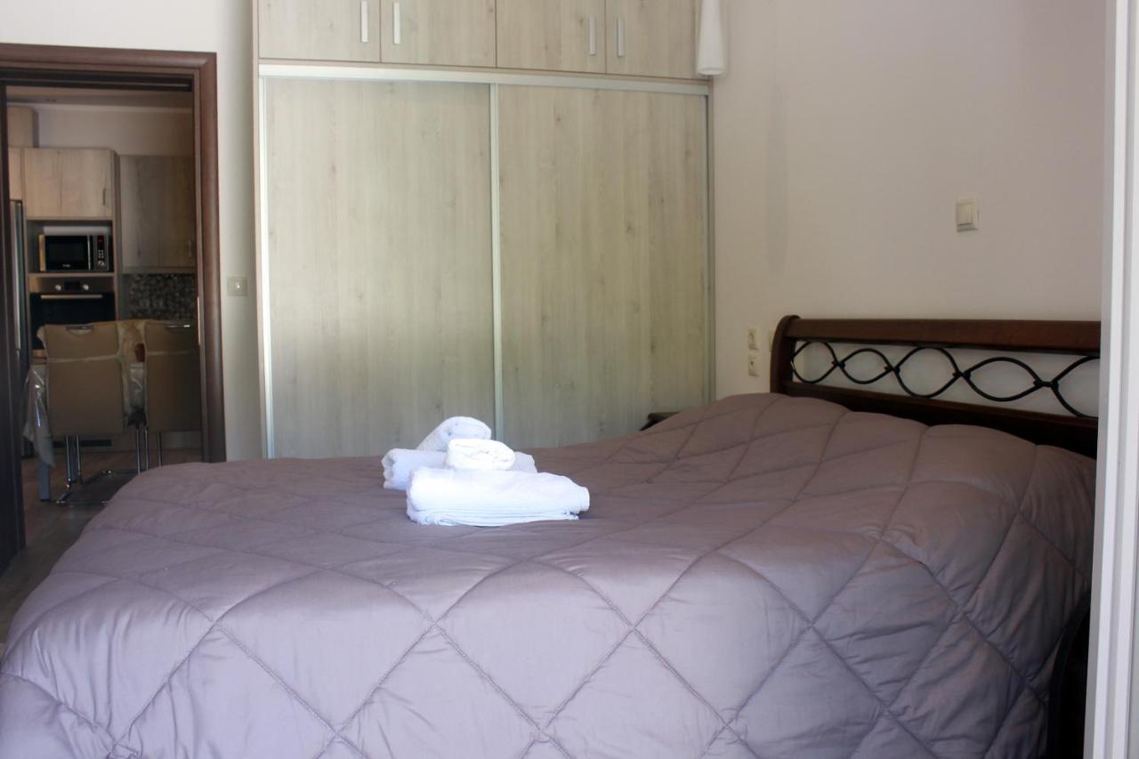 Theos Apartments Agios Stefanos Avliotes  Esterno foto