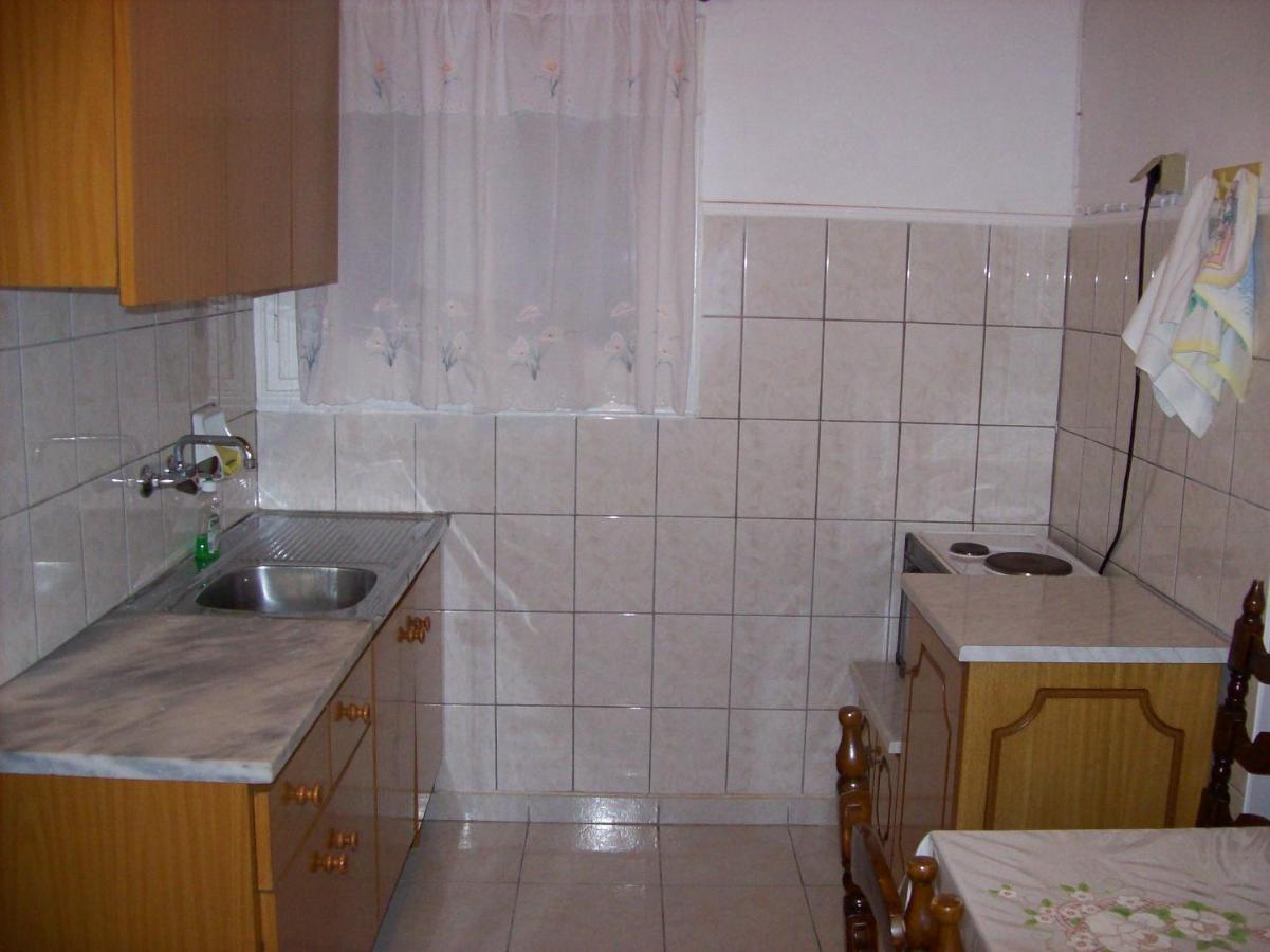 Theos Apartments Agios Stefanos Avliotes  Esterno foto