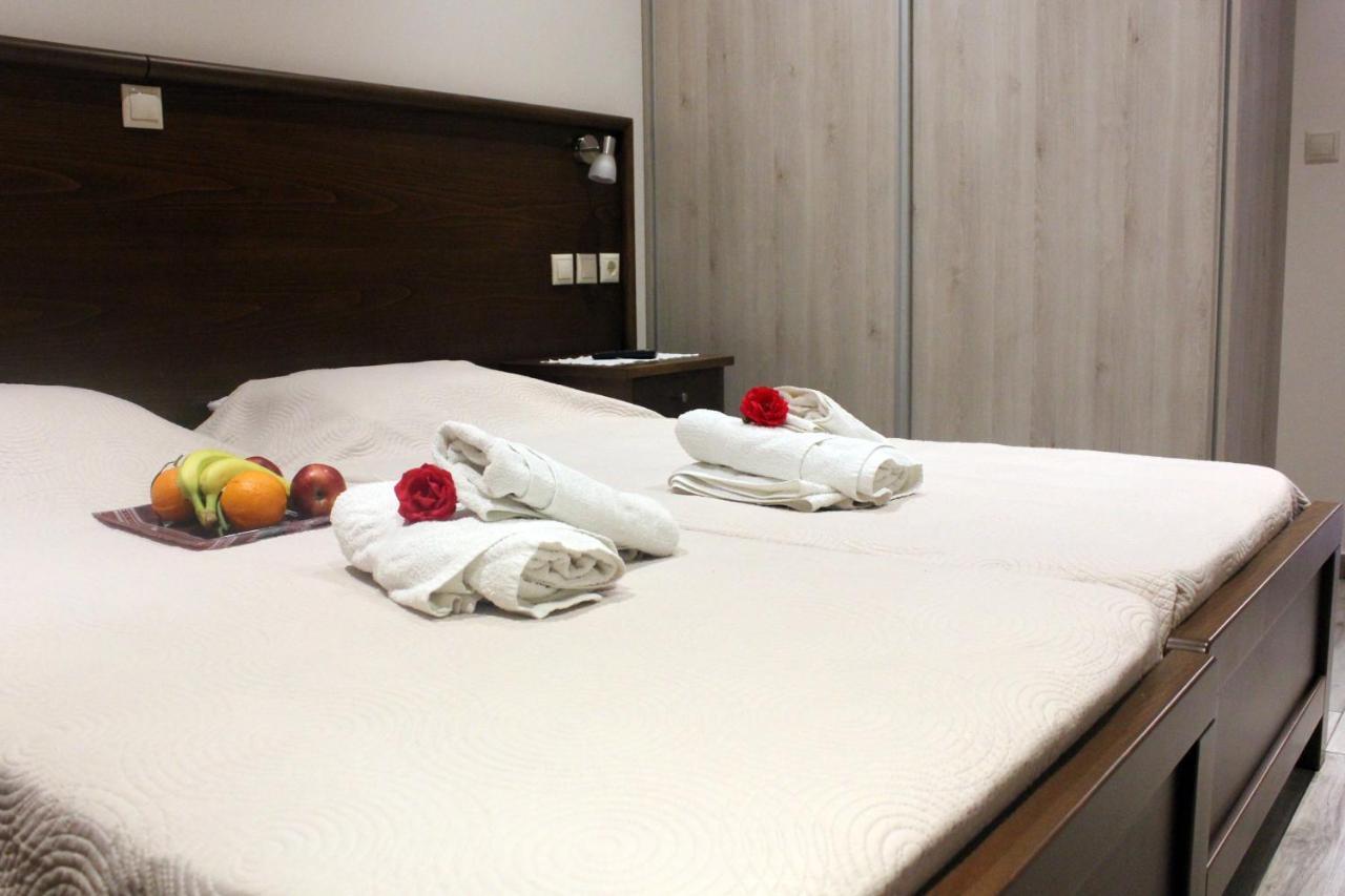 Theos Apartments Agios Stefanos Avliotes  Esterno foto